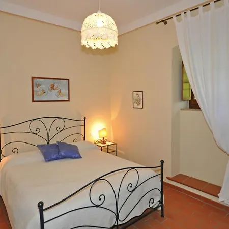 Sleeps 18 Pool Air Con Wifi *
